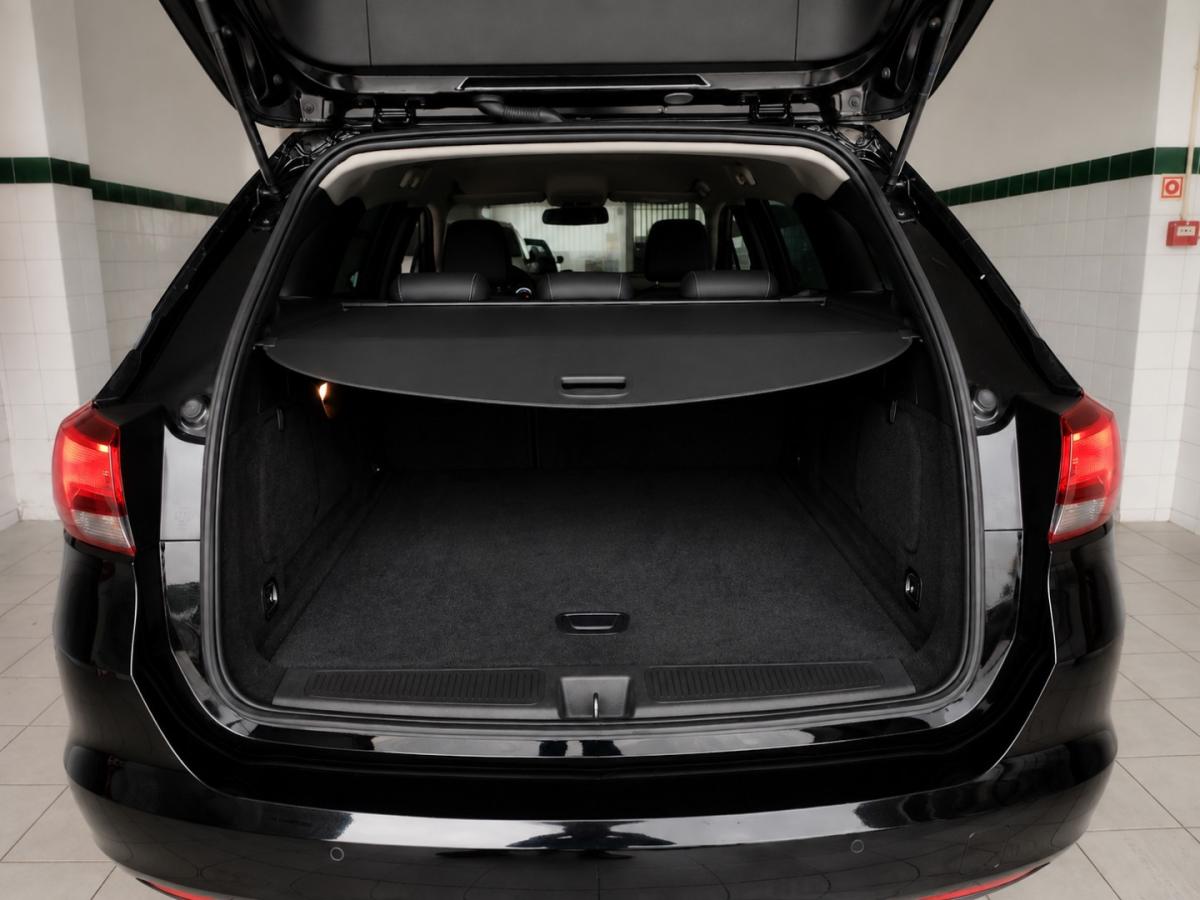 opel-astra-sport-tourer-2022-diesel-1496cc