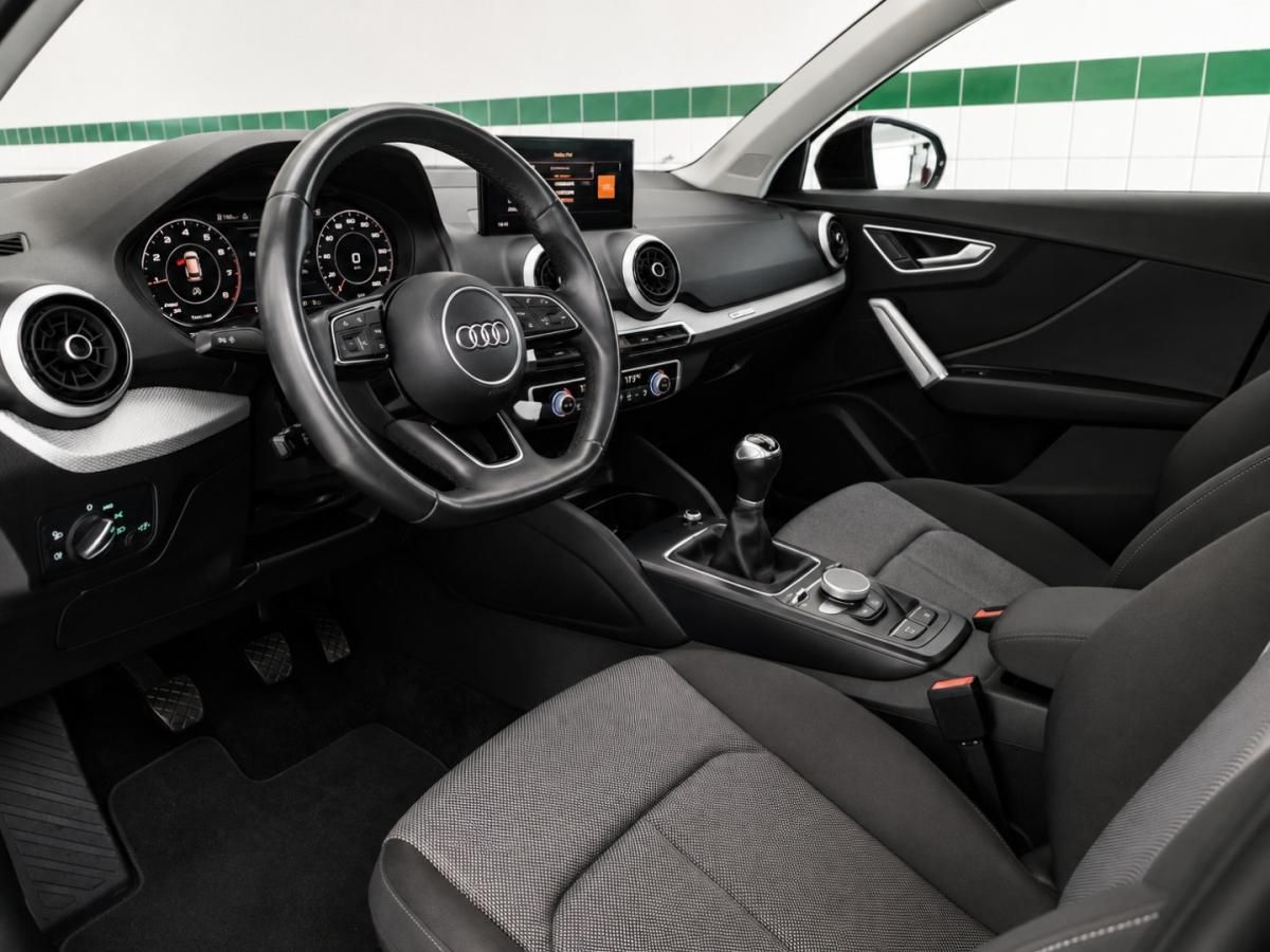 audi-q2-2021-gasolina-999cc