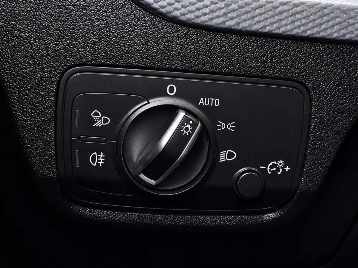 audi-q2-2021-gasolina-999cc