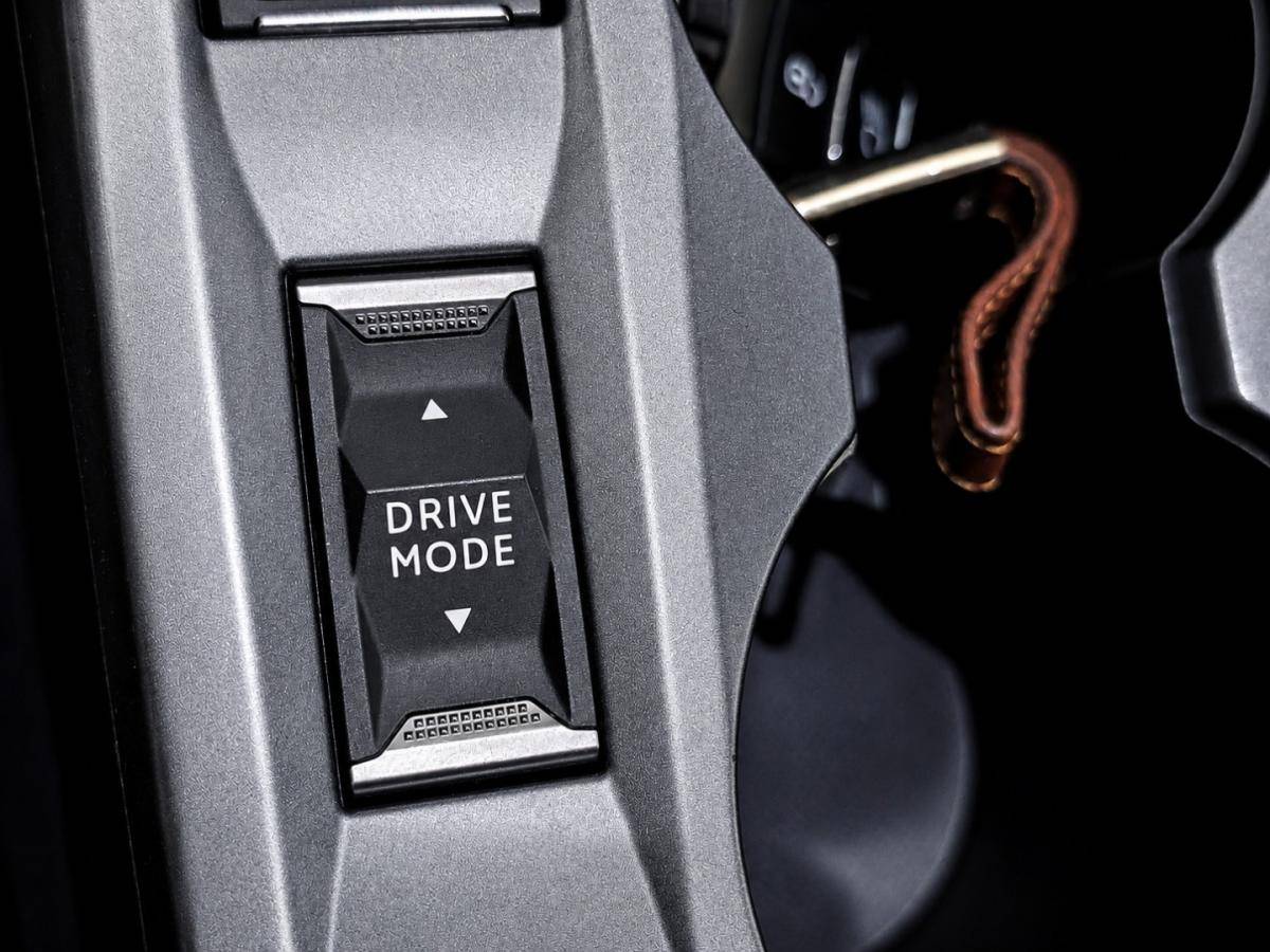 peugeot-2008-2020-gasolina-1199cc