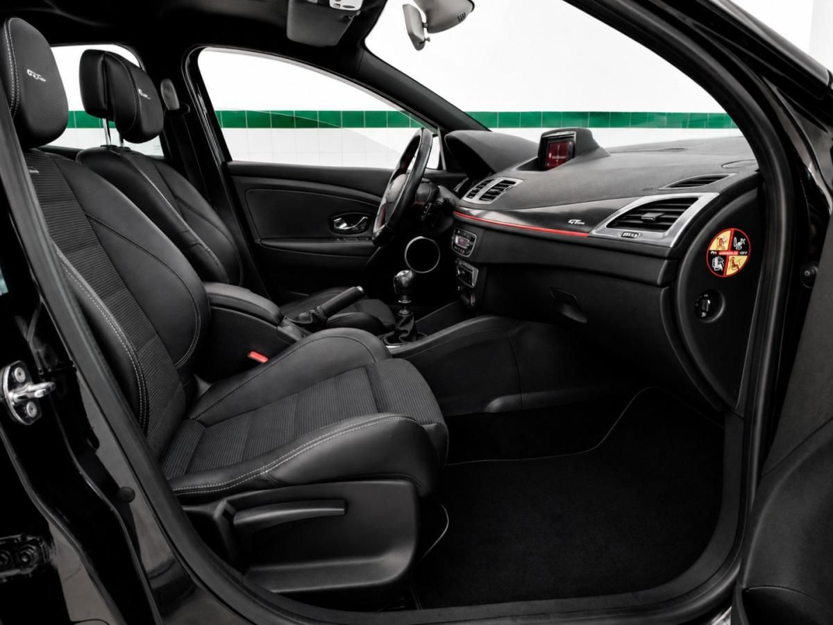 renault-megane-sport-tourer-2012-diesel-1461cc