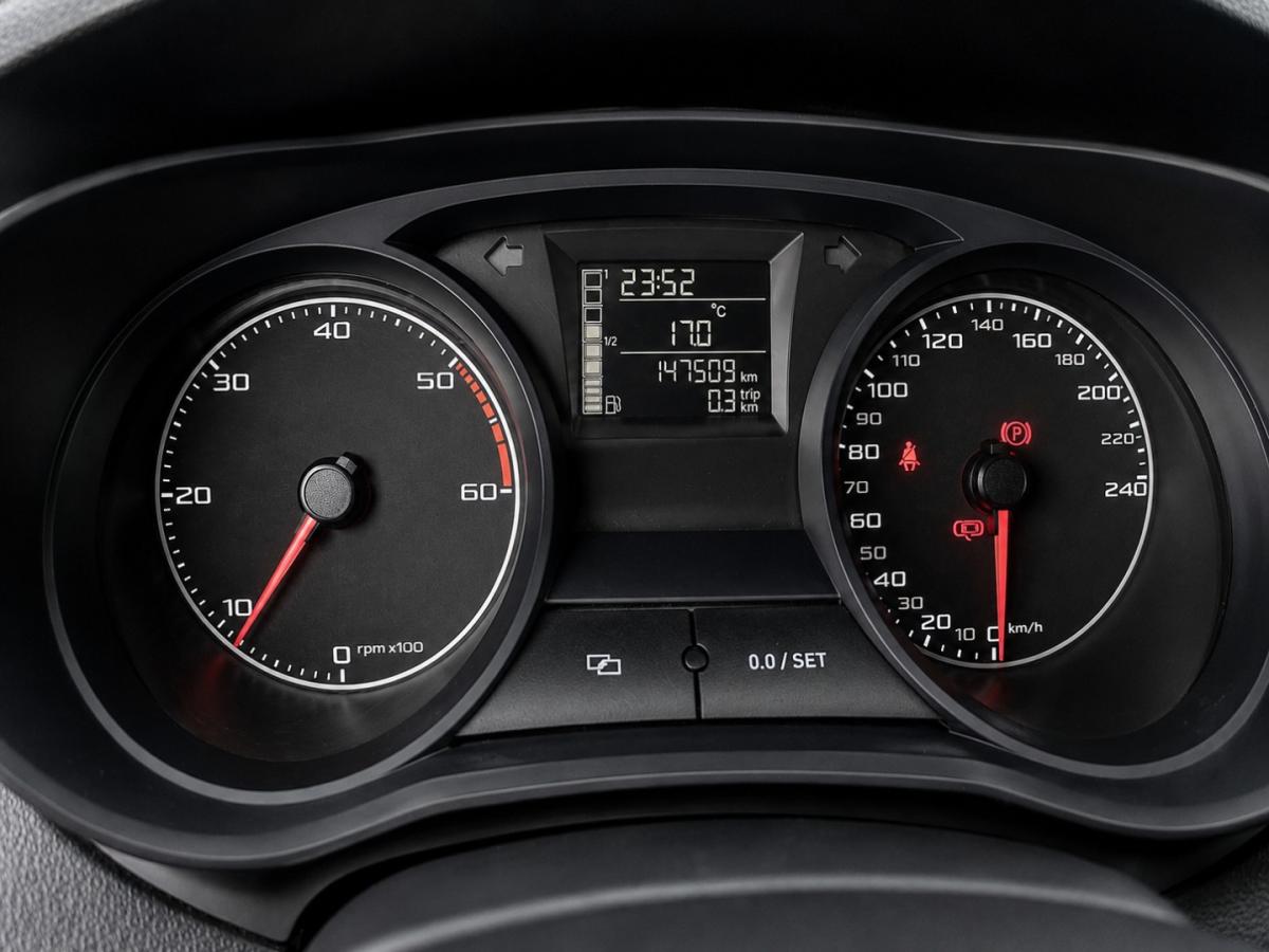 seat-ibiza-2015-diesel-1199cc