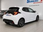 toyota-yaris-2023-hibrido-1490cc