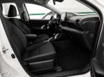 toyota-yaris-2023-hibrido-1490cc