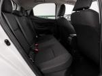 toyota-yaris-2023-hibrido-1490cc