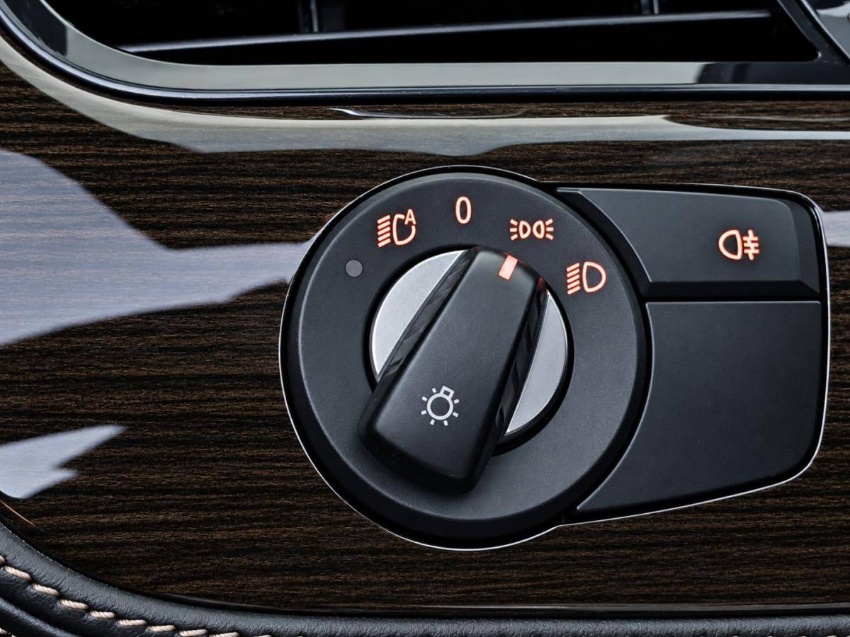 bmw-z4-2013-gasolina-1997cc