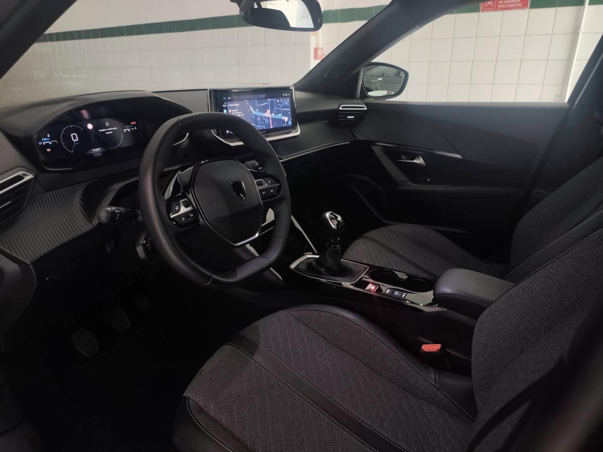 peugeot-2008-2024-gasolina-1199cc