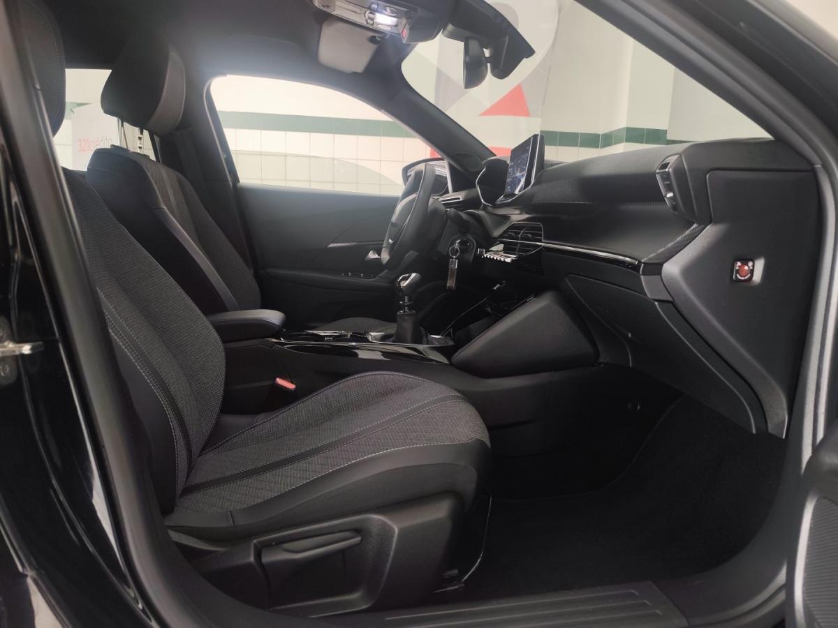 peugeot-2008-2024-gasolina-1199cc
