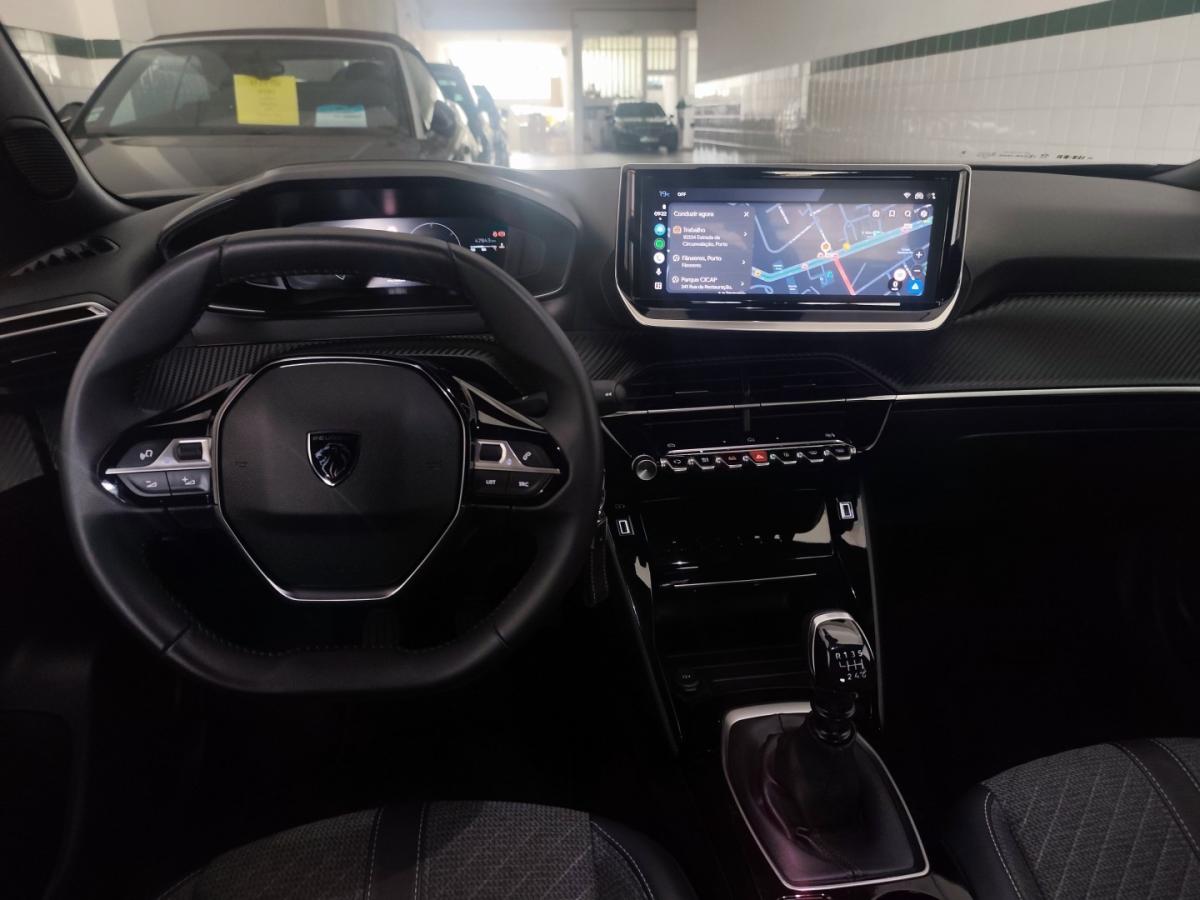 peugeot-2008-2024-gasolina-1199cc