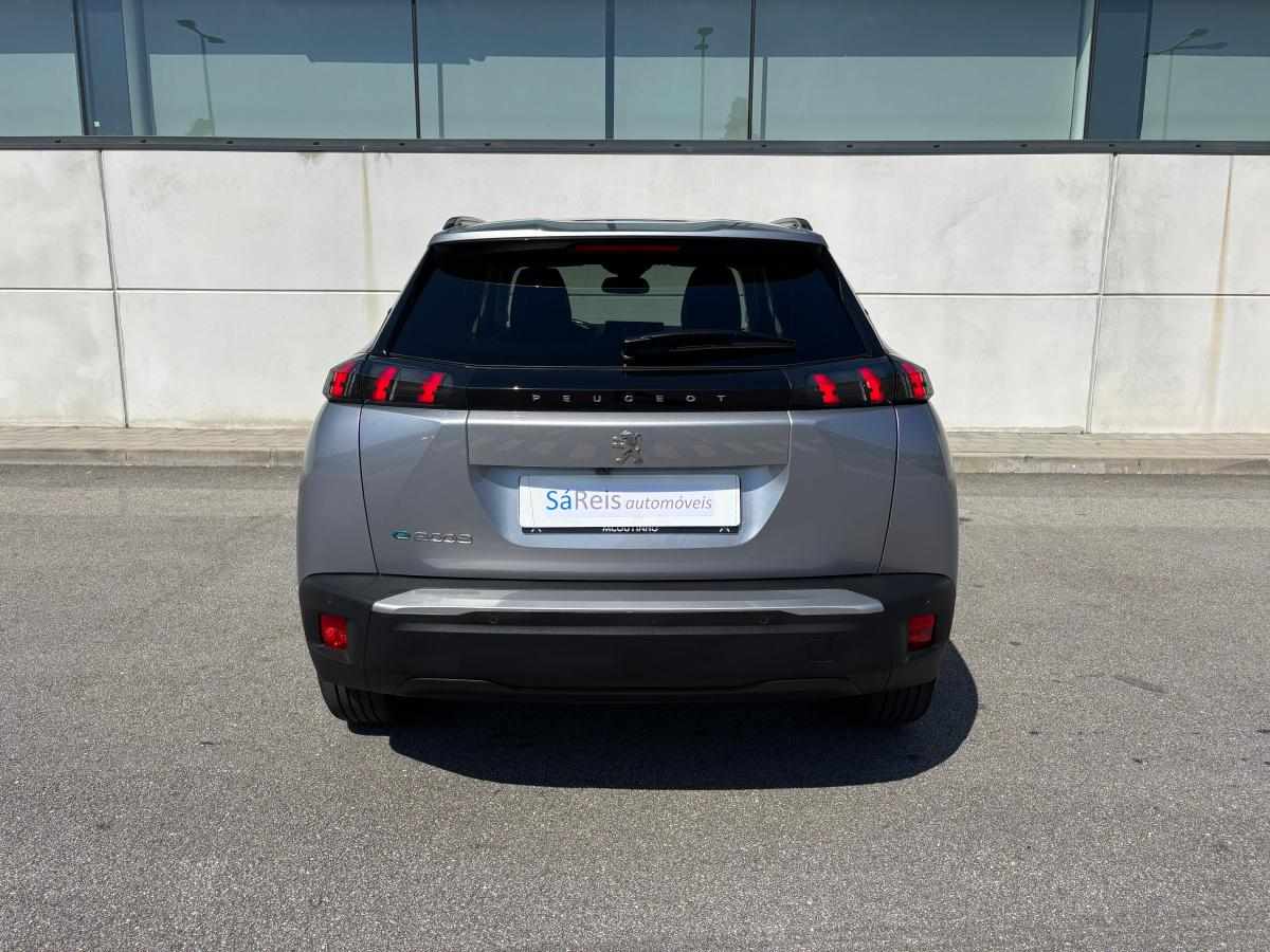 peugeot-e-2008-allure-ev-50kwh-2022-eletrico