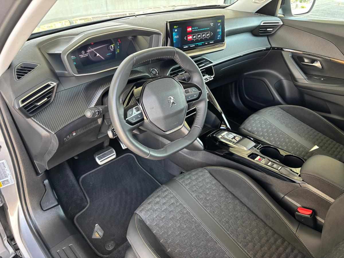 peugeot-e-2008-allure-ev-50kwh-2022-eletrico