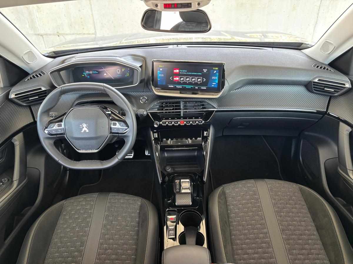 peugeot-e-2008-allure-ev-50kwh-2022-eletrico