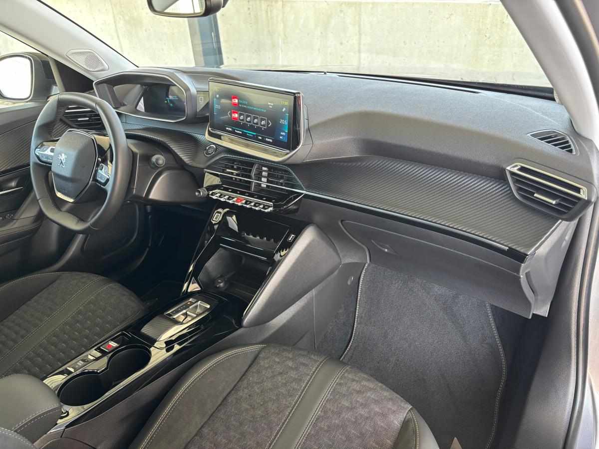 peugeot-e-2008-allure-ev-50kwh-2022-eletrico