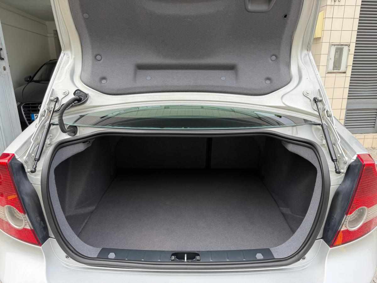 volvo-s40-2-0-d-2005-diesel-1997cc