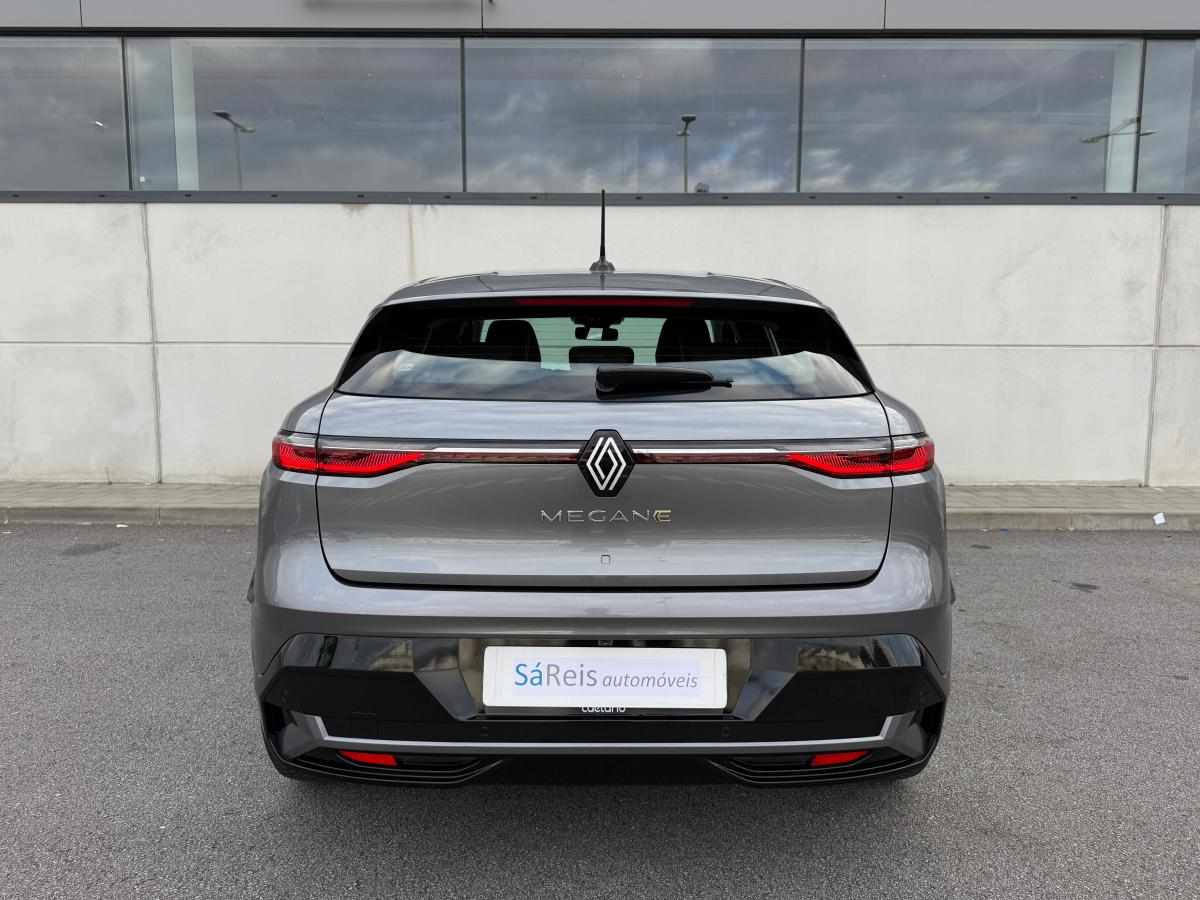 renault-megane-e-tech-ev60-2022-eletrico
