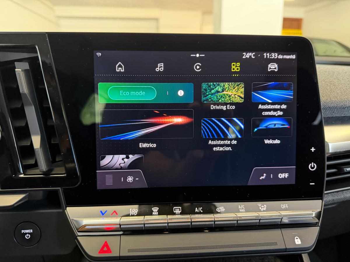 renault-megane-e-tech-ev60-2022-eletrico