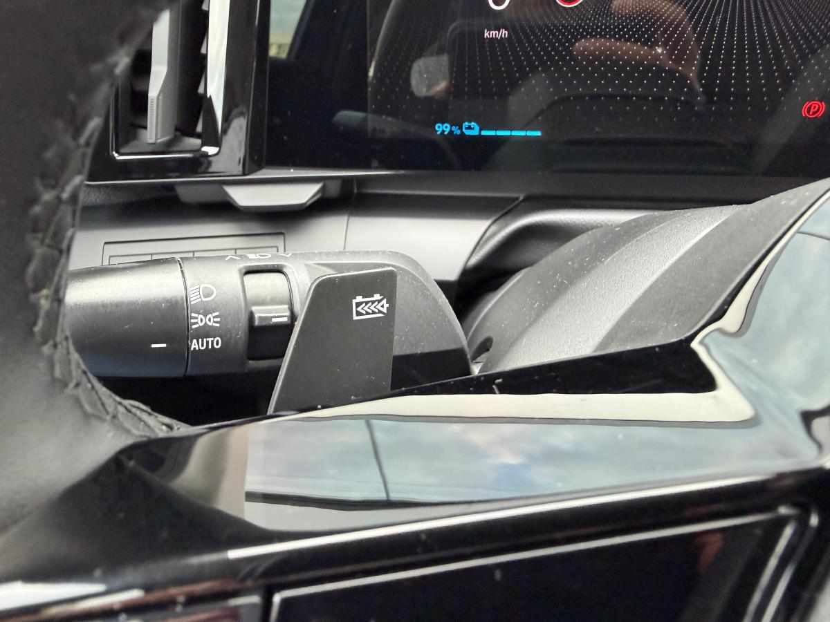 renault-megane-e-tech-ev60-2022-eletrico