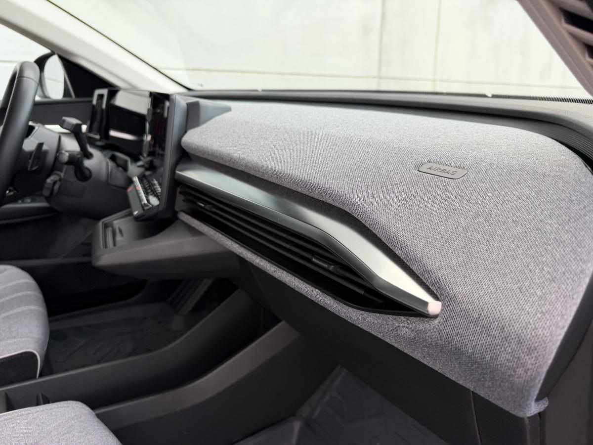 renault-megane-e-tech-ev60-2022-eletrico