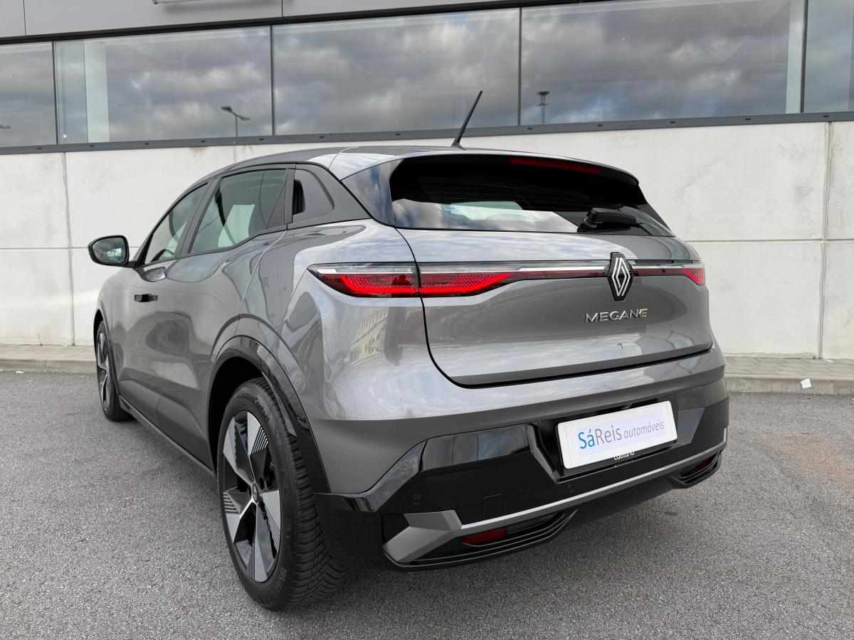 renault-megane-e-tech-ev60-2022-eletrico