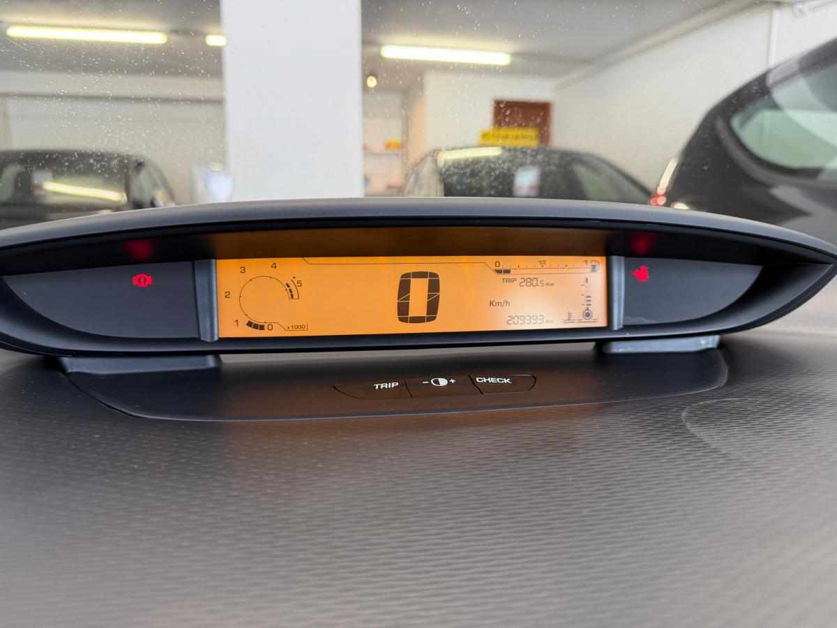 citroen-c4-1-6-hdi-2009-diesel-1560cc