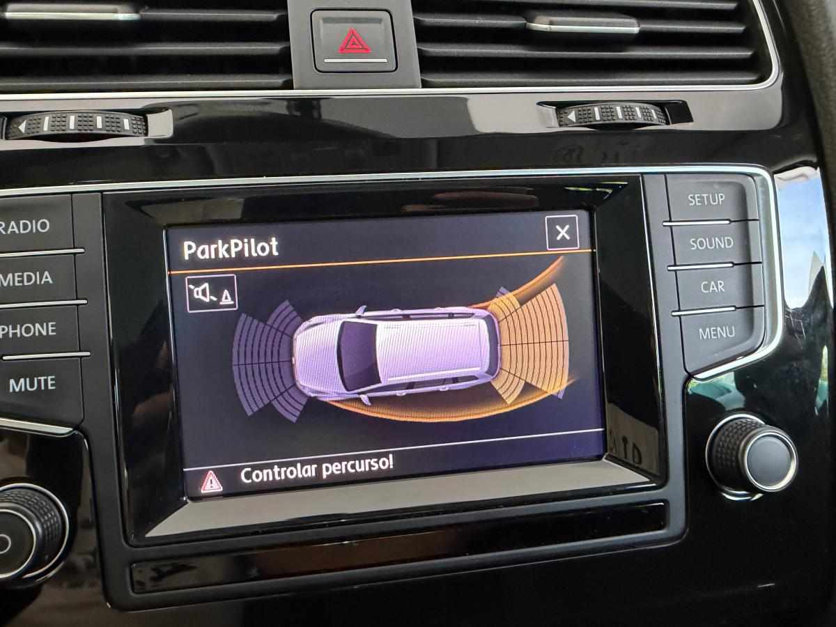 volkswagen-golf-1-6-tdi-4motion-2014-diesel-1598cc