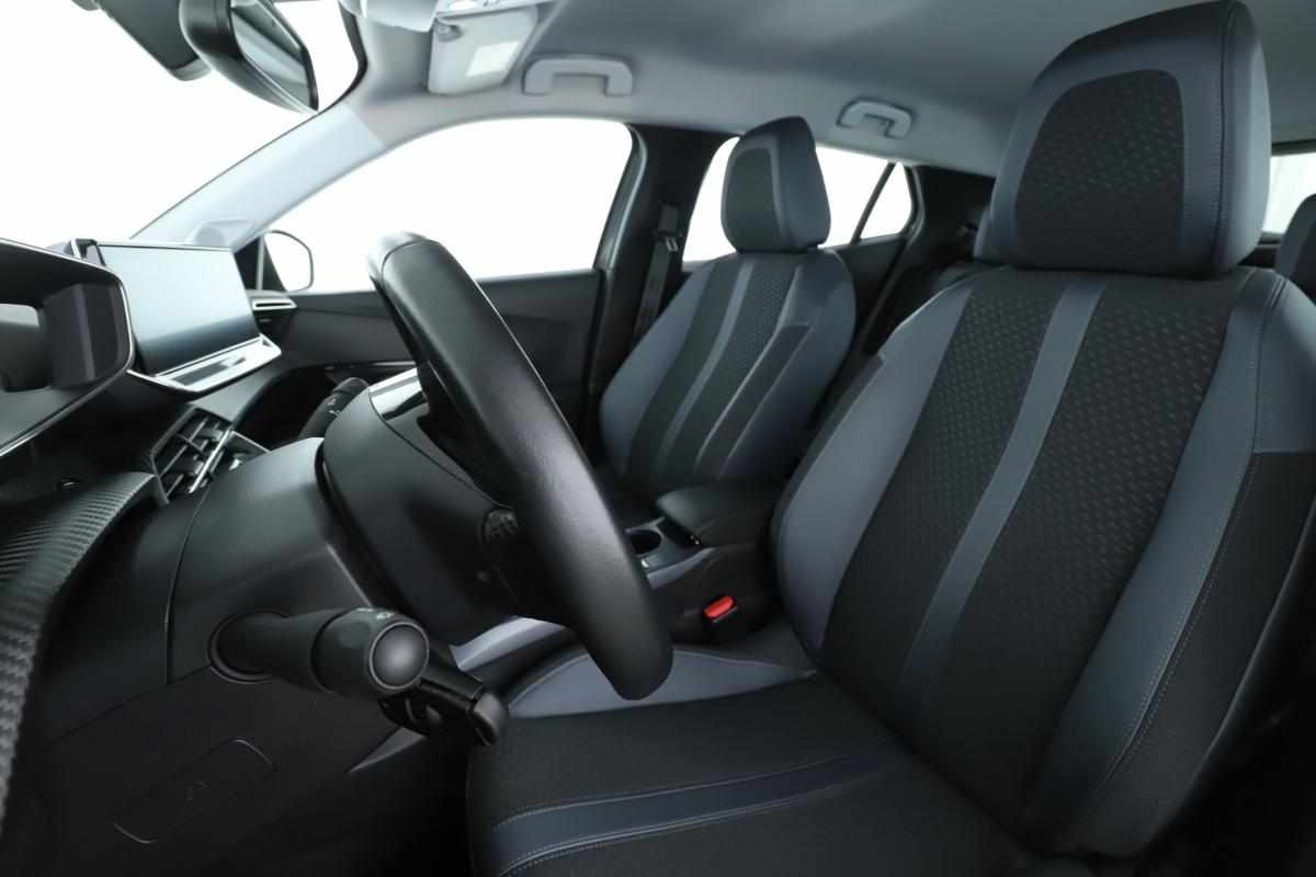 peugeot-2008-1-2-puretech-2020-gasolina-1199cc