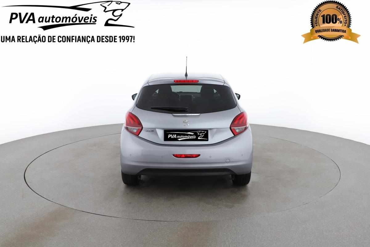 peugeot-208-1-5-bluehdi-2018-diesel-1500cc