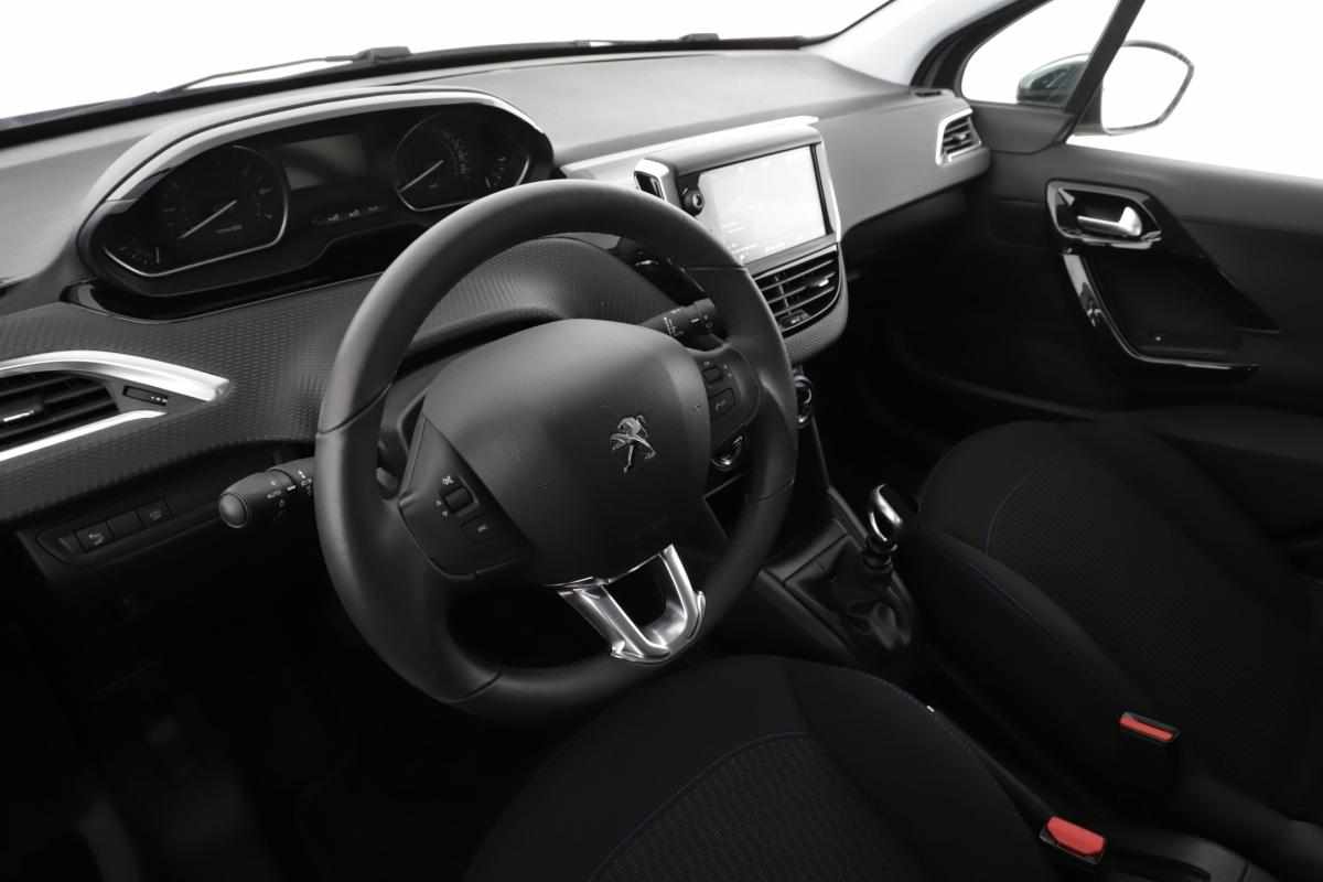 peugeot-208-1-5-bluehdi-2018-diesel-1500cc