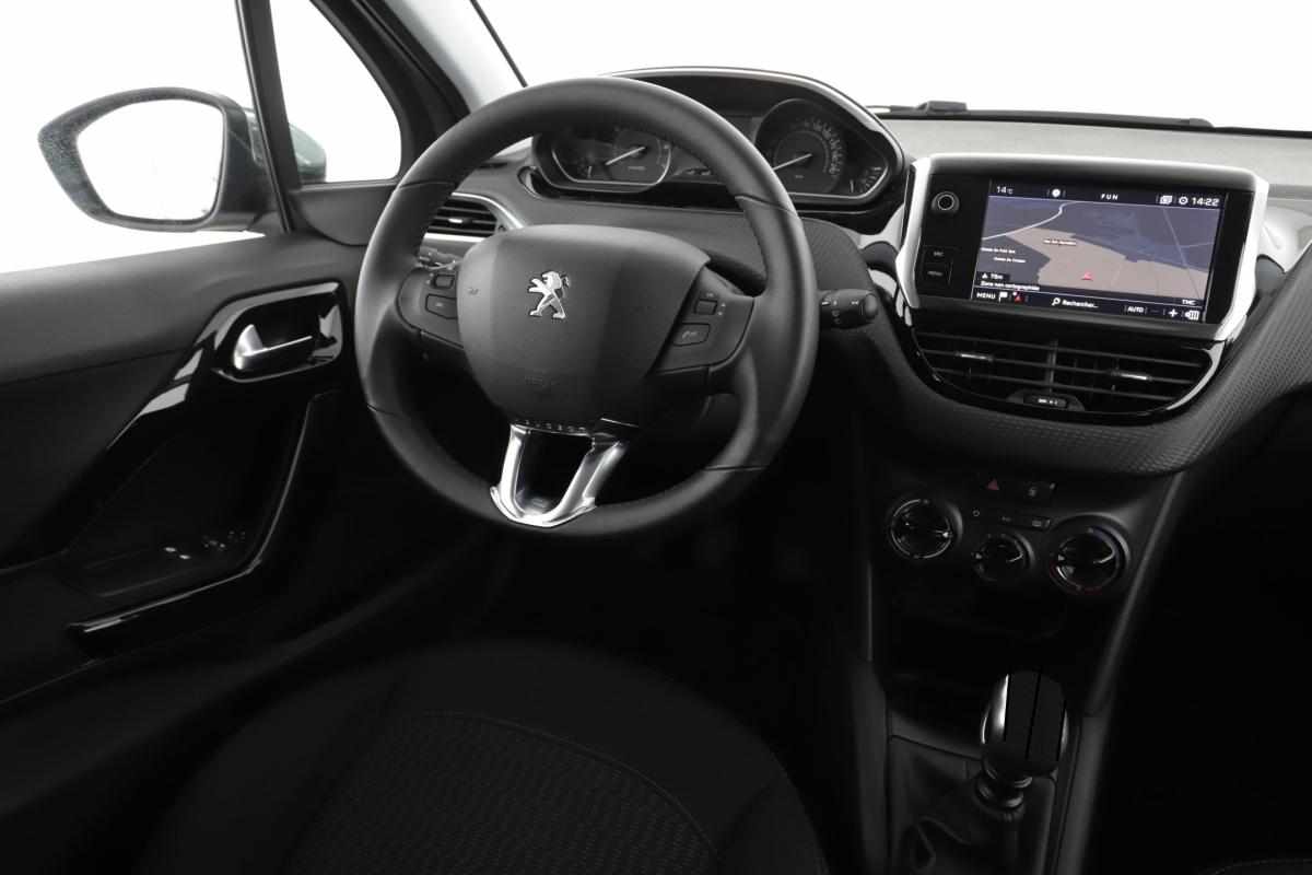 peugeot-208-1-5-bluehdi-2018-diesel-1500cc