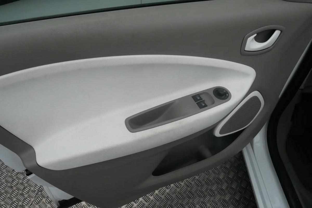 renault-zoe-22-kwh-2016-eletrico