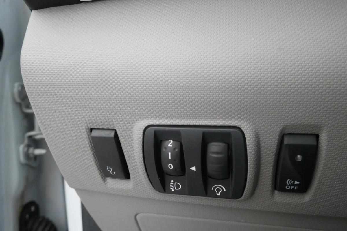 renault-zoe-22-kwh-2016-eletrico
