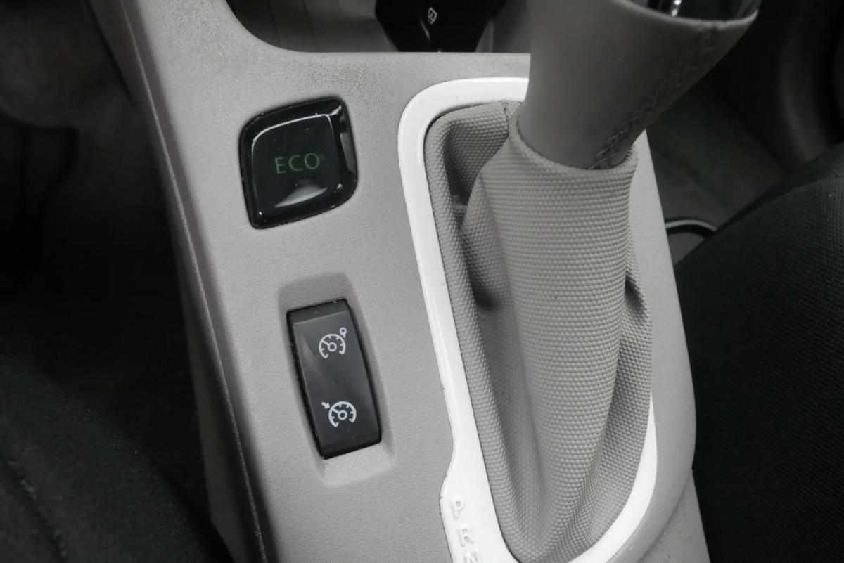 renault-zoe-22-kwh-2016-eletrico