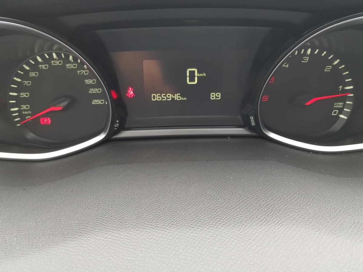 peugeot-308-1-5-bluehdi-2019-diesel-1499cc