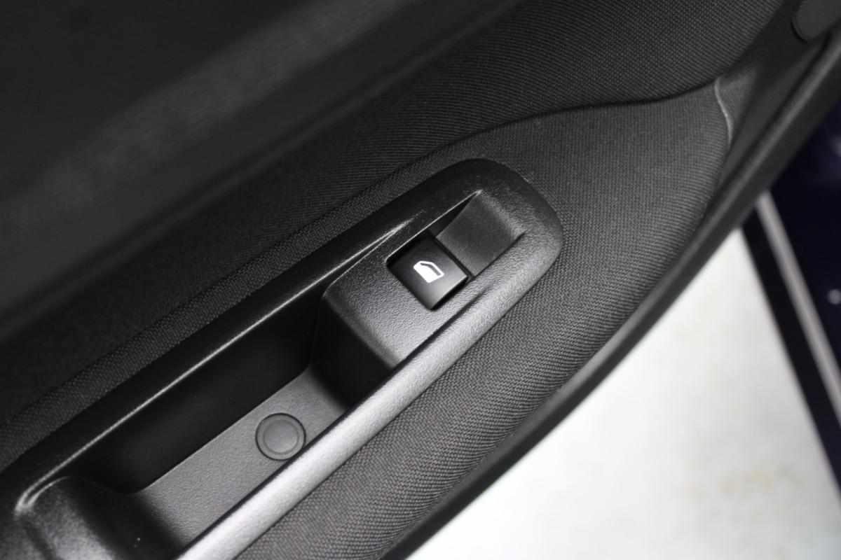 peugeot-308-1-5-bluehdi-2019-diesel-1499cc