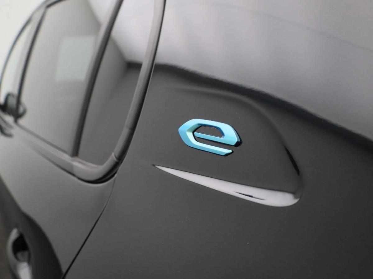 peugeot-208-e-208-50-kwh-2022-eletrico