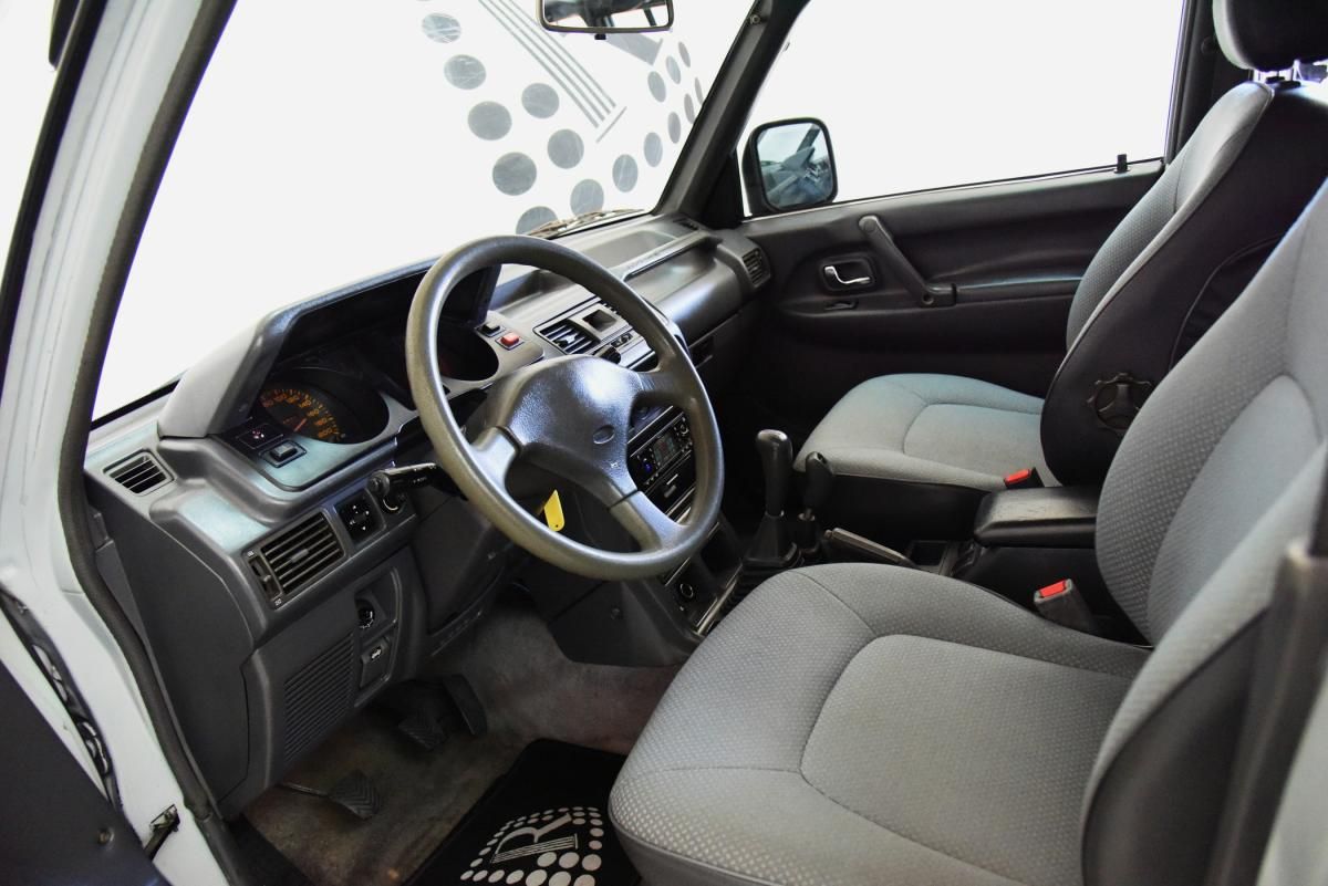 mitsubishi-pajero-1996-diesel-2477cc