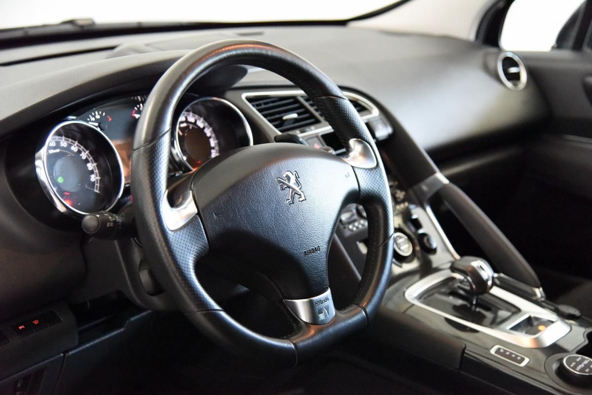 peugeot-3008-2015-hibrido-a-diesel-1997cc