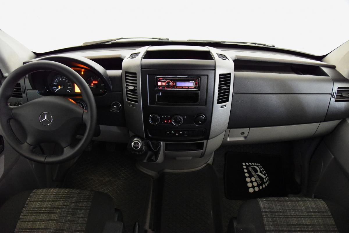 mercedes-benz-sprinter-2015-diesel-2143cc
