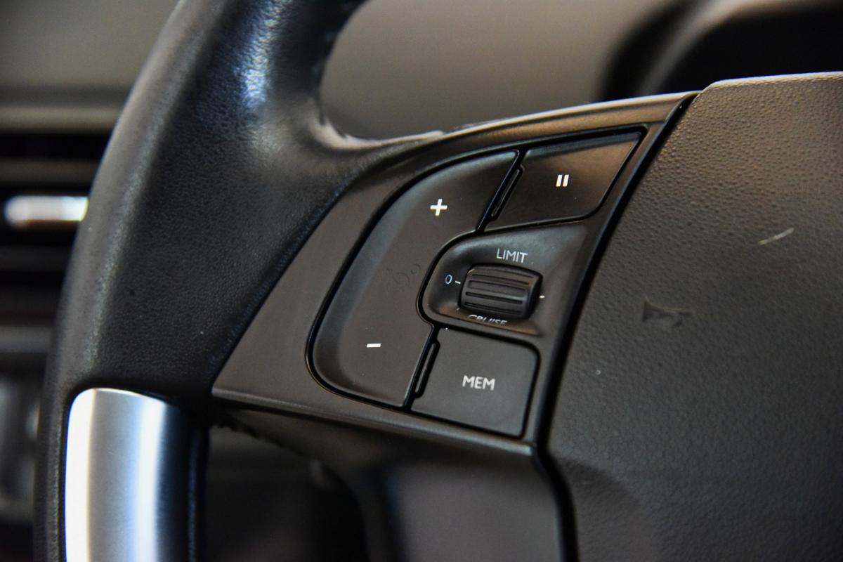 citroen-c4-picasso-2014-diesel-1560cc