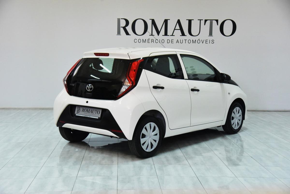 toyota-aygo-2020-gasolina-998cc