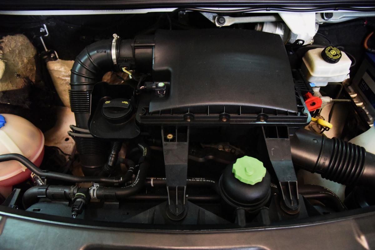 volkswagen-crafter-2015-diesel-1968cc