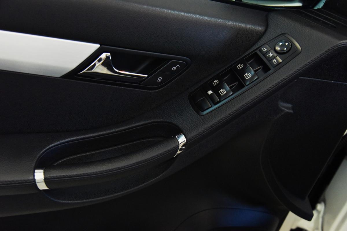 mercedes-benz-classe-r-2009-diesel-2987cc