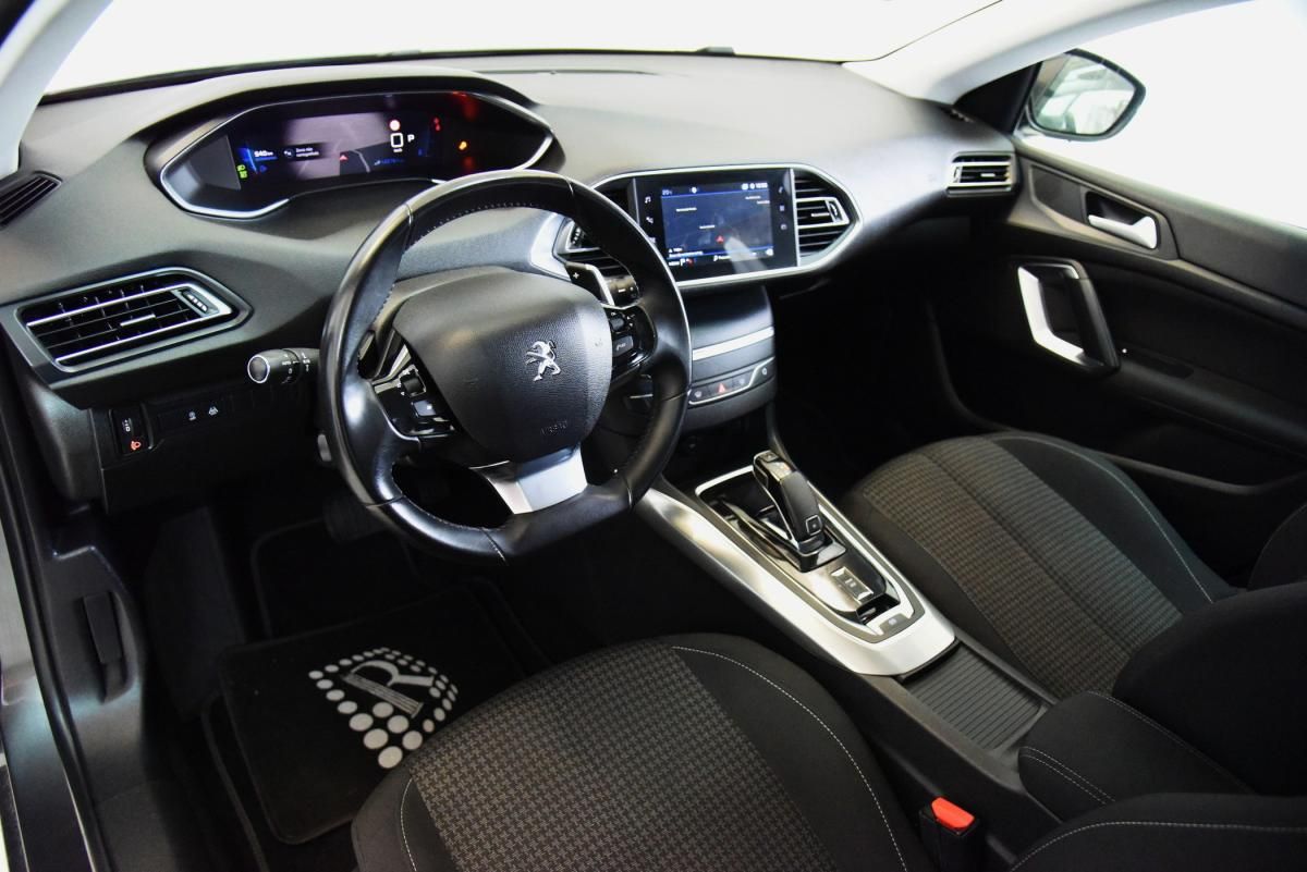 peugeot-308-sw-2021-diesel-1499cc