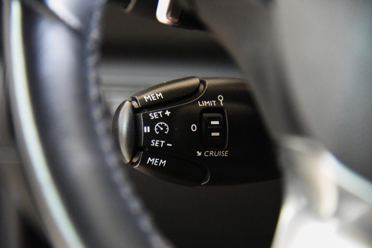 peugeot-308-sw-2021-diesel-1499cc