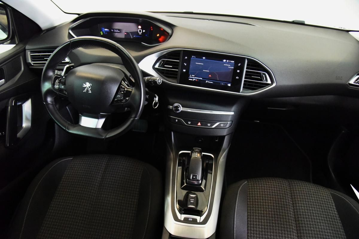 peugeot-308-sw-2021-diesel-1499cc