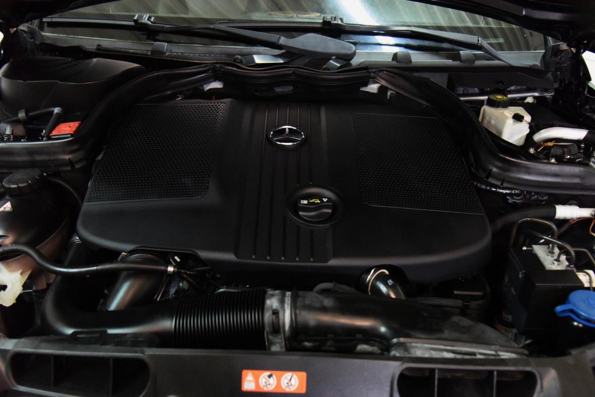 mercedes-benz-classe-c-2010-diesel-2143cc