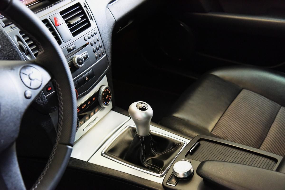 mercedes-benz-classe-c-2010-diesel-2143cc