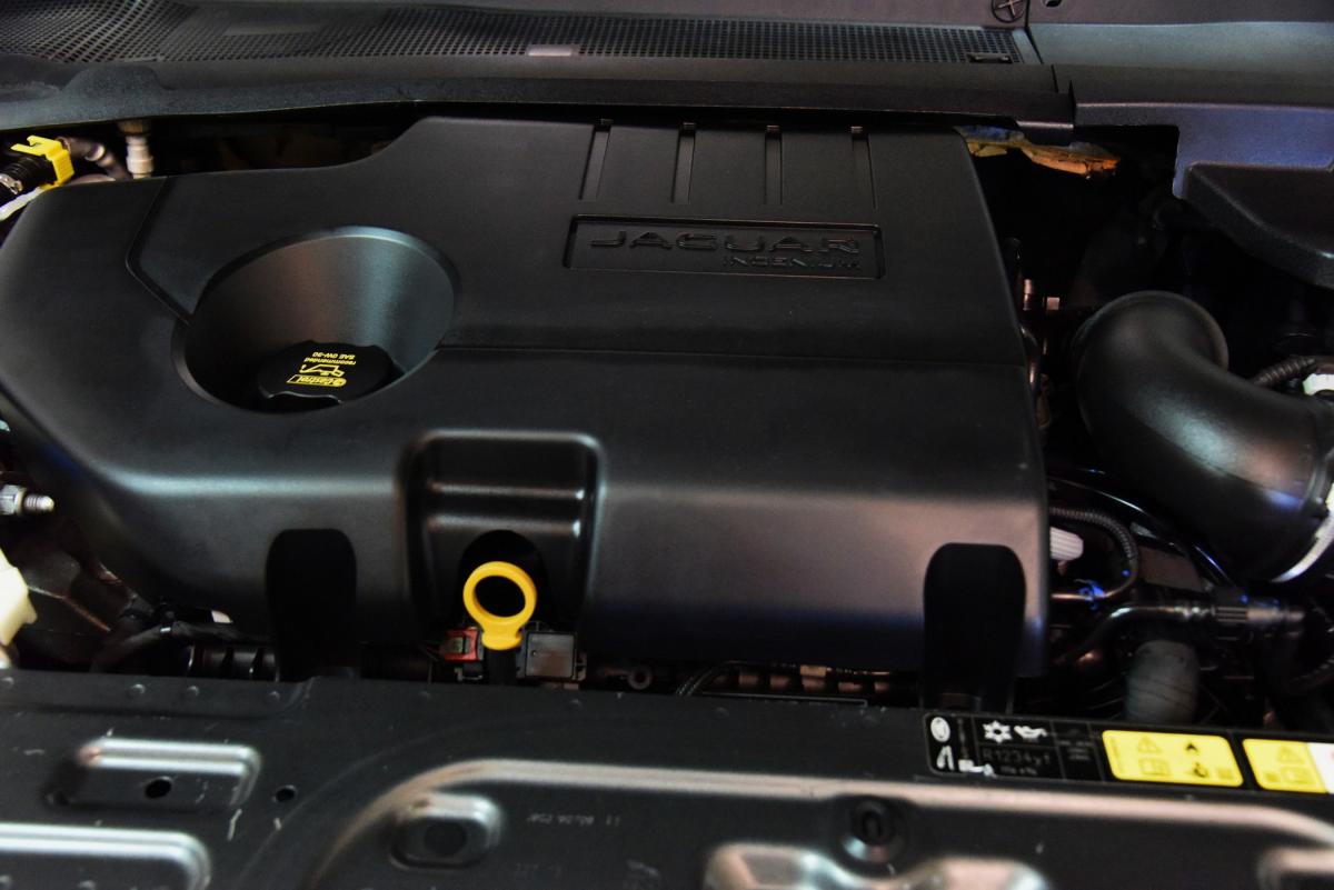 jaguar-e-pace-2020-diesel-1999cc