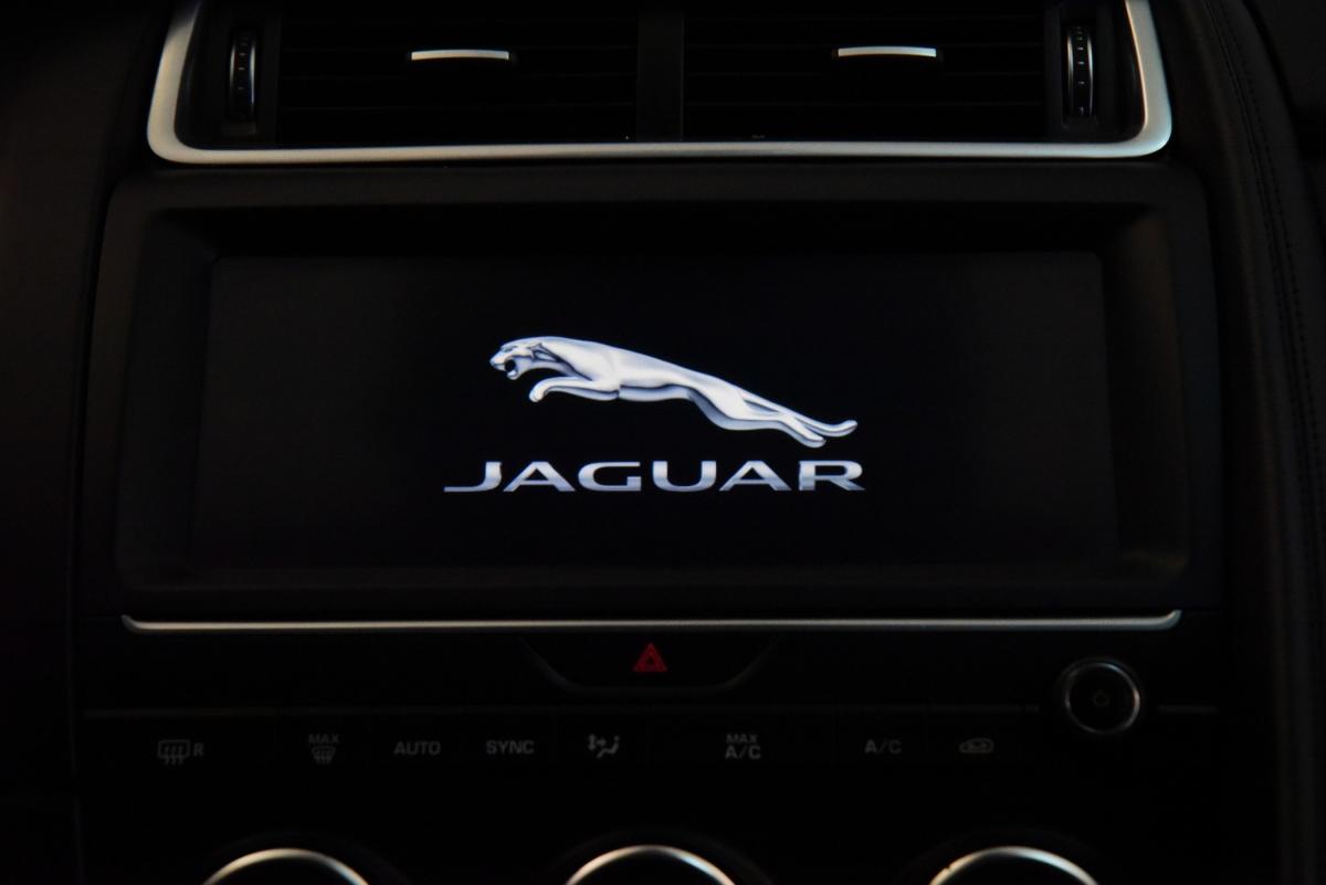 jaguar-e-pace-2020-diesel-1999cc
