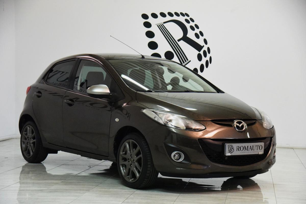 mazda-2-2014-gasolina-1349cc